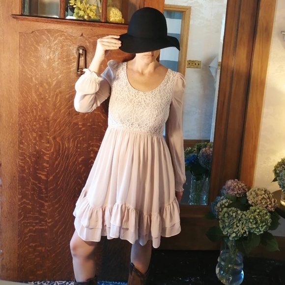 Adorable, small #minuet label #babydoll #dress - Picture 1 of 8